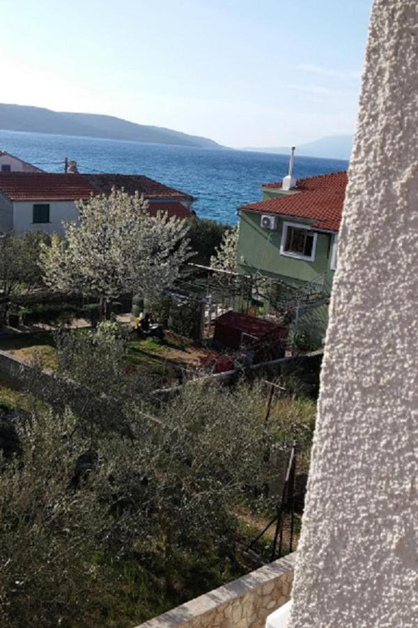 Apartments By The Sea Martinscica, Cres - 14334 מראה חיצוני תמונה