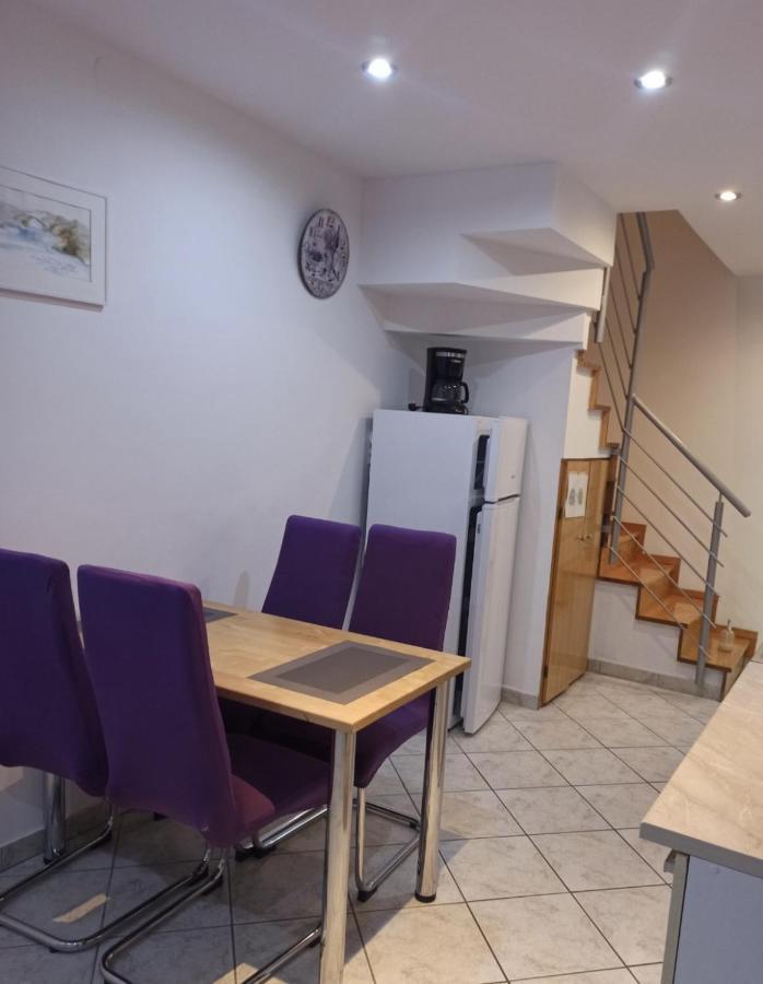 Apartments By The Sea Martinscica, Cres - 14334 מראה חיצוני תמונה